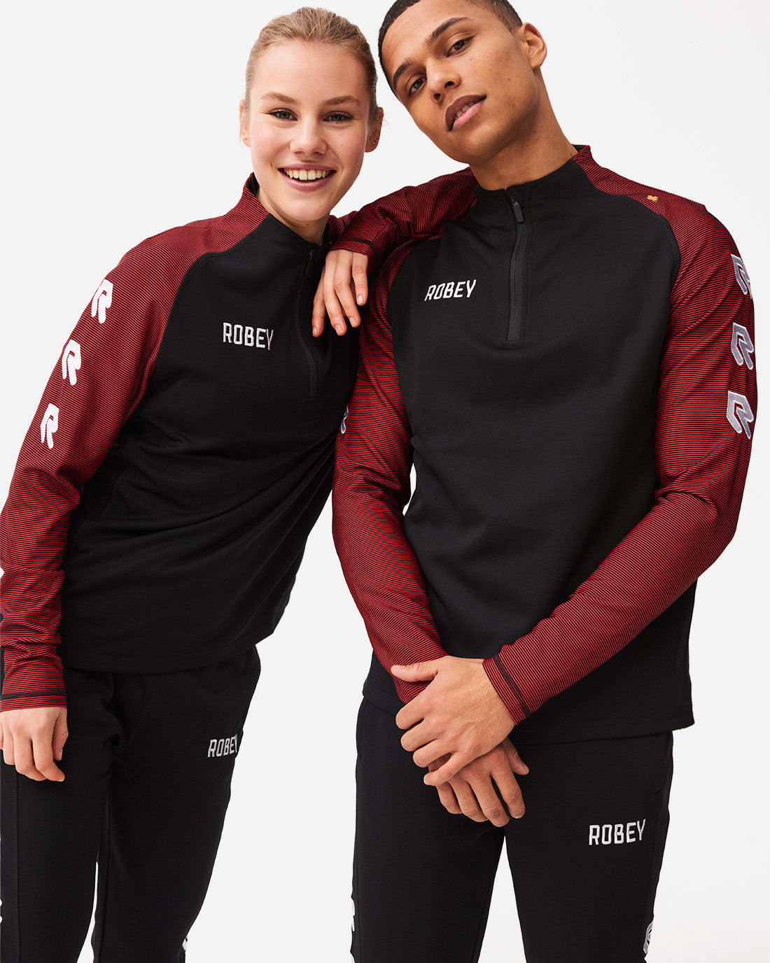 Performance Tracksuit Black/Red